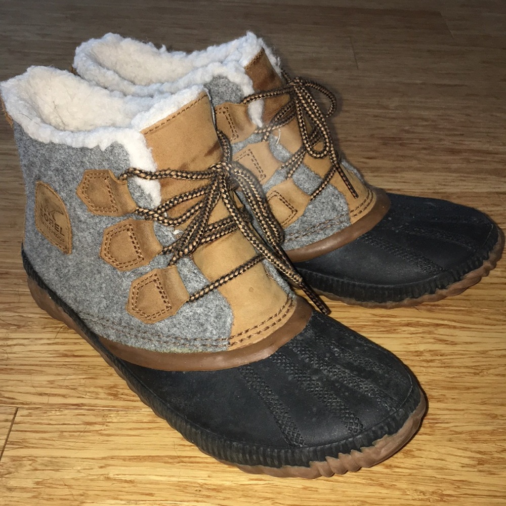 Sorel Out and About duck boots